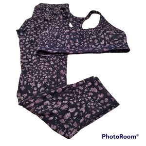 Fabletics leggings and sports bra